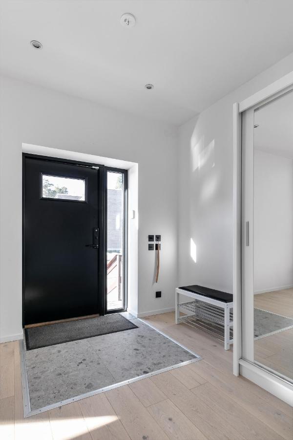 Stylish And Spacious Family Home Stockholm Exterior foto
